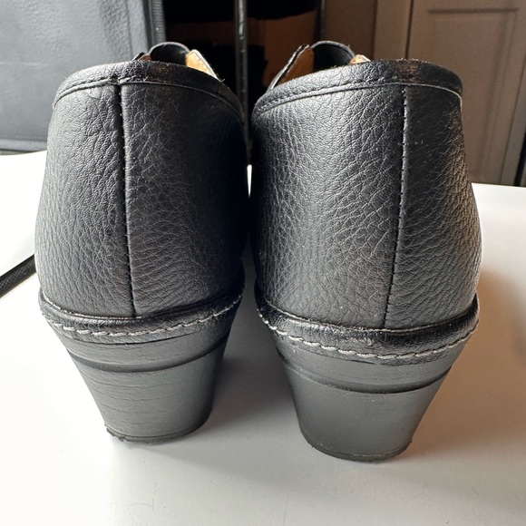 thom mcan shoes women's loafers